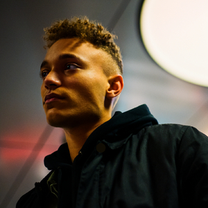 无码AV无码免费一区二区
